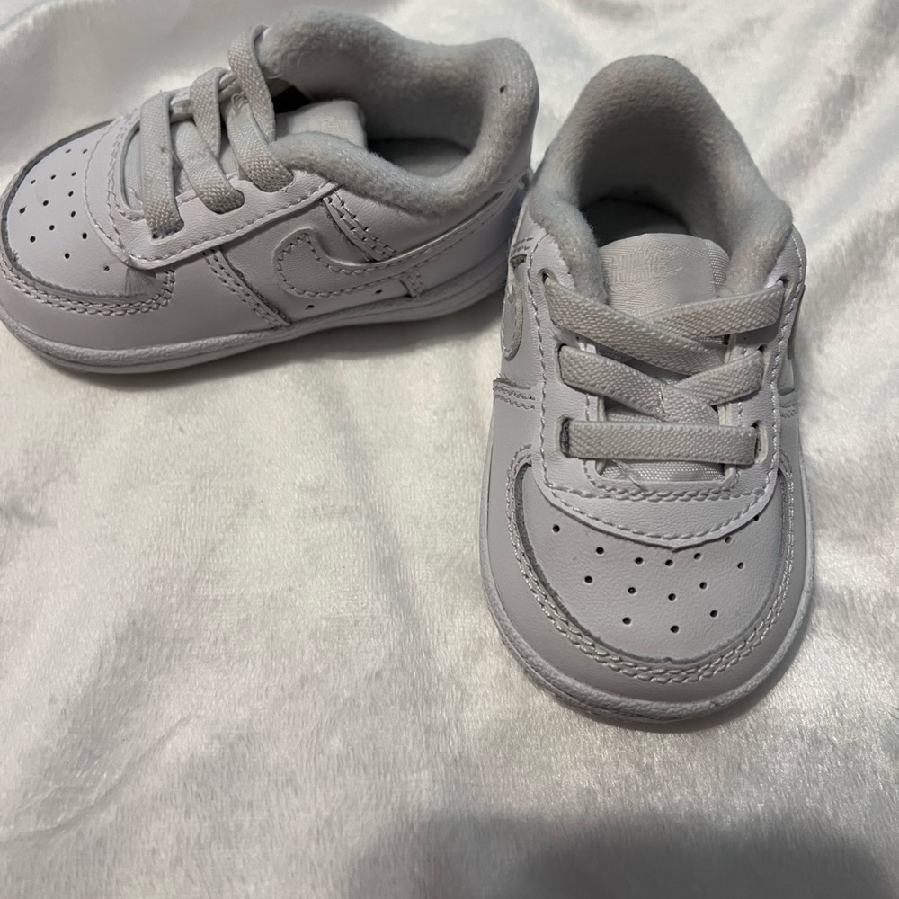 Nike force 1 crib